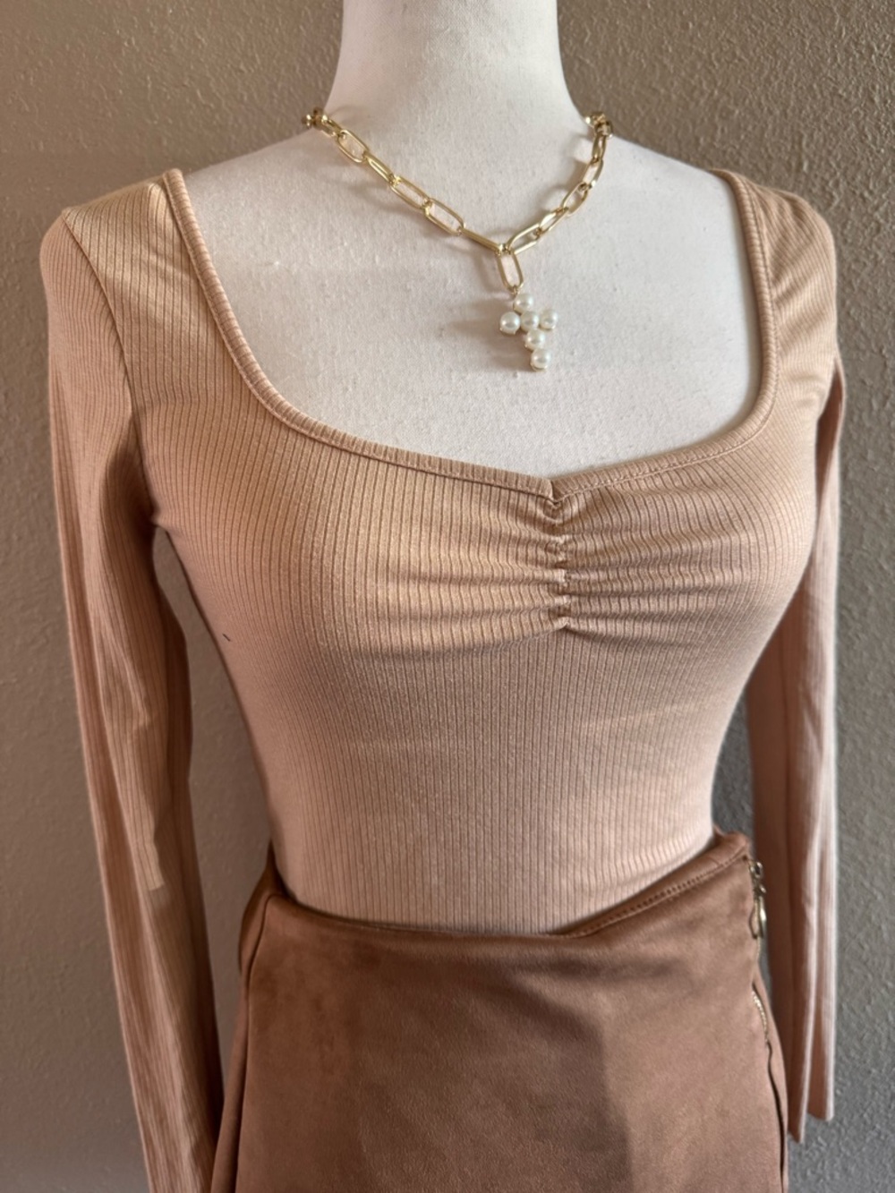 Heart & Hips Ribbed Square Neck Crop Top - Beige - Picture 5 of 10